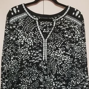Lucky Brand Embroidered Boho Floral Peasant Tunic